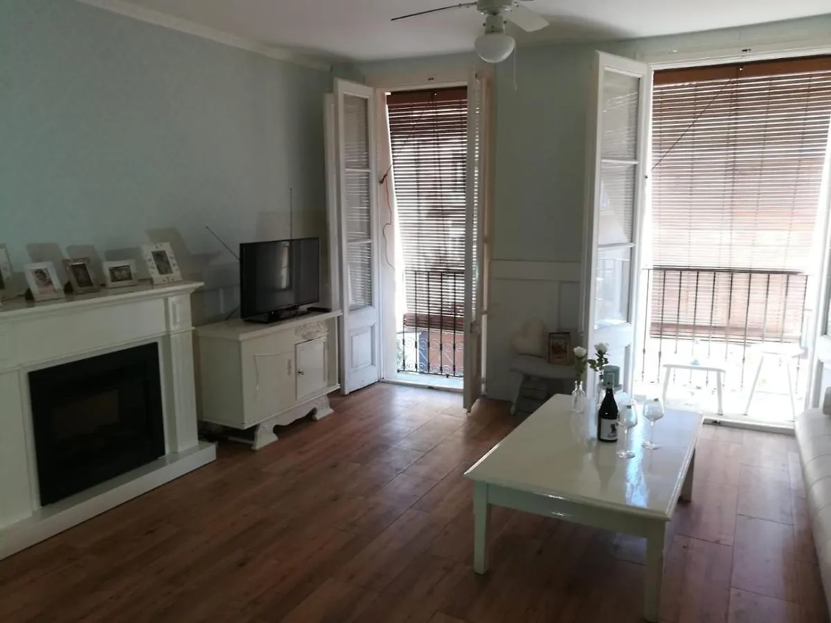 Reus, Cosy Apartment In The City'S Centre Reus